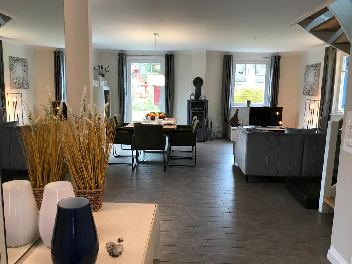 Ferienhaus Vier Jahreszeiten Glowe Luaran gambar